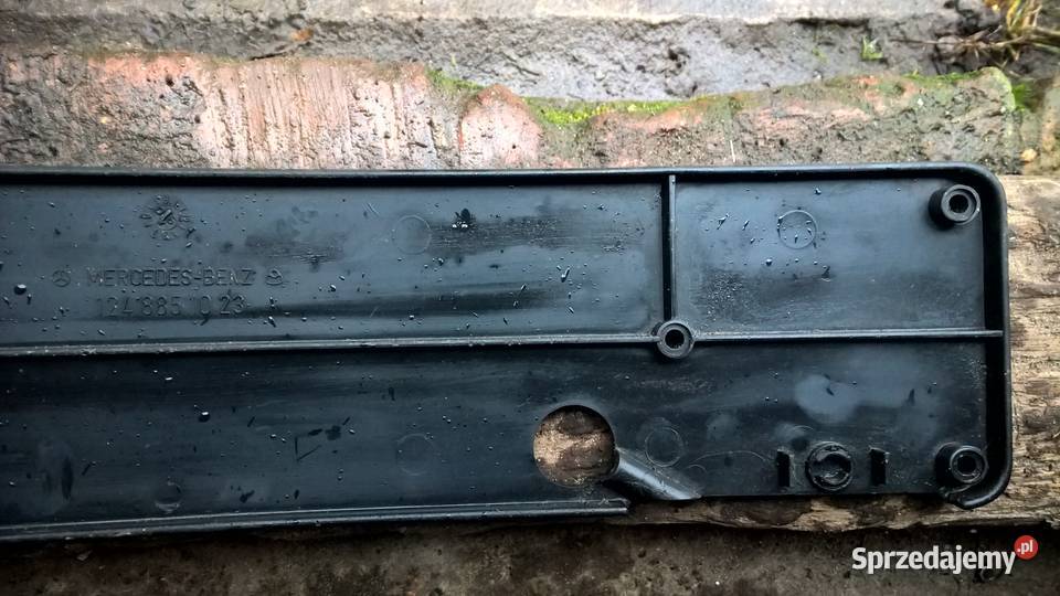 Podkładka pod tablicę na przedni zderzak sprzedam