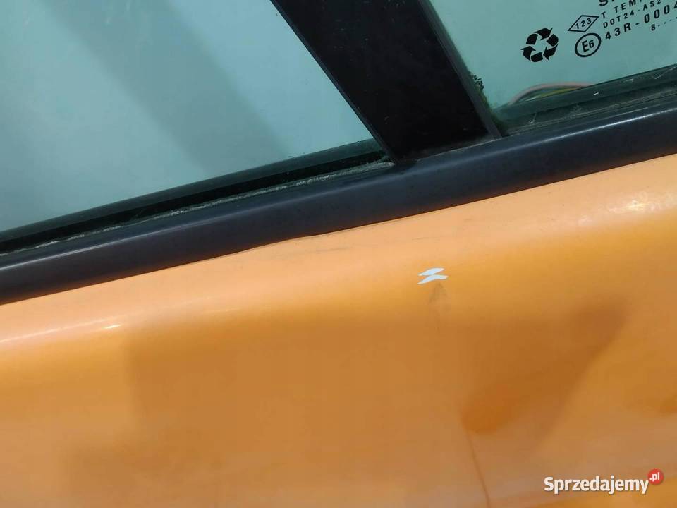 DRZWI PRAWE PRZÓD POMARAŃCZOWE Opel Vivaro I sprzedam
