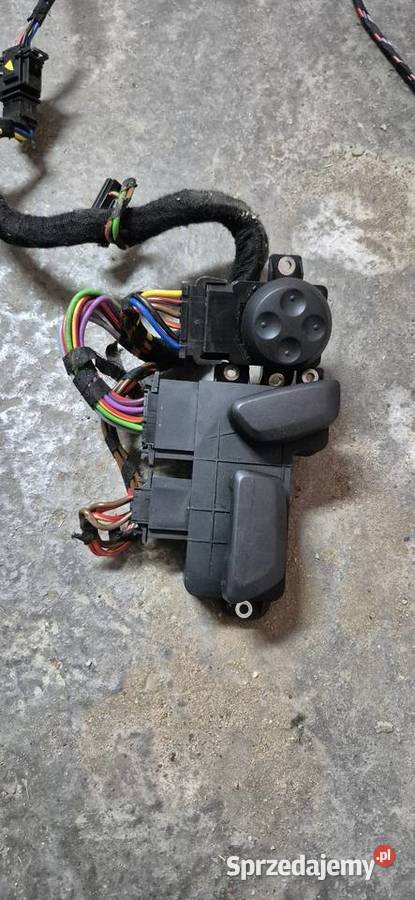 Wiązka instalacja elektryczna fotela prawego Vw Słupsk