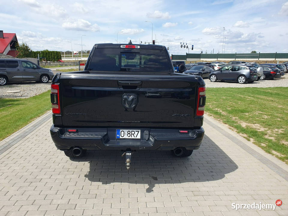 Dodge RAM 57 V8 401 E TORQUE Limited Night Raty automatyczna Strobice