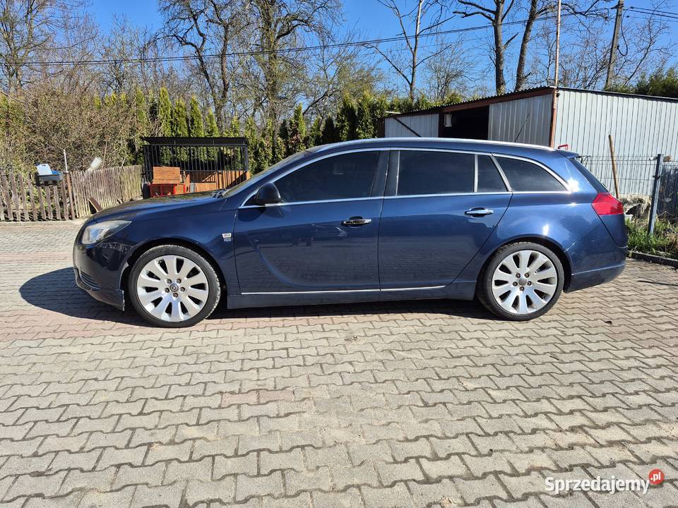 Opel insignia 20turbo 220 Rok produkcji 2009 Insignia Wieliczka