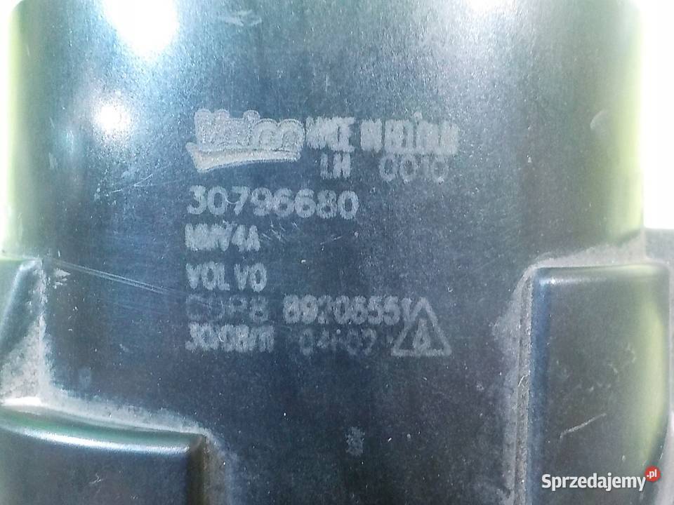 VOLVO C30 LIFT 20 D 12r 3D halogen lewy 30796680 sprzedam