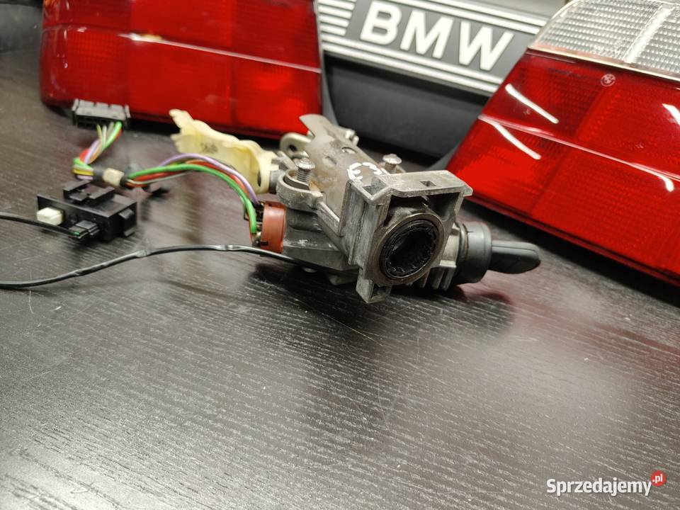 Bmw e36 stacyjka z immobilizerem komplet kluczyk łódzkie Aleksandrów Łódzki sprzedam