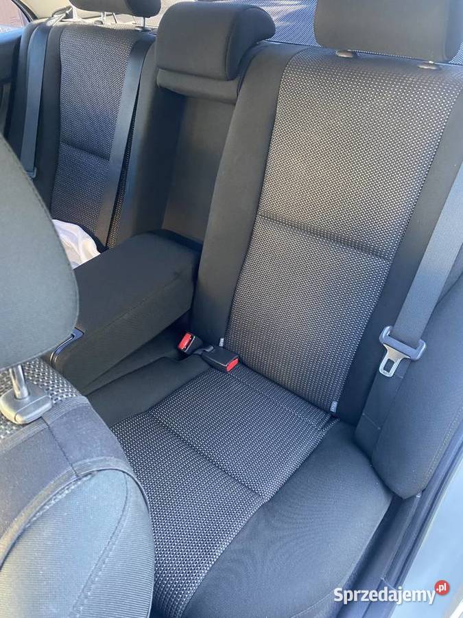 Toyota Avensis 18 plus gaz Stag perfekcyjna Stare Babice