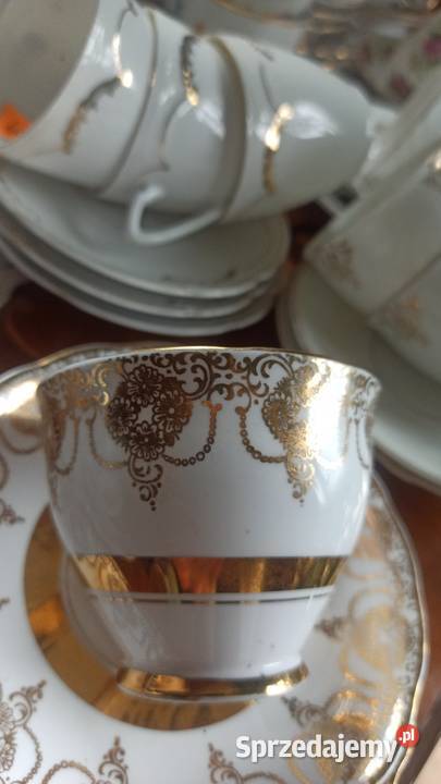 Filianka z talerzykiem deserowym
Dubarry England Gdańsk sprzedam
