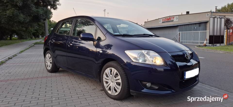 Toyota Auris 14 D4D bez DPFa i Dwumasy stan klimatyzacja Auris Rzeszów sprzedam