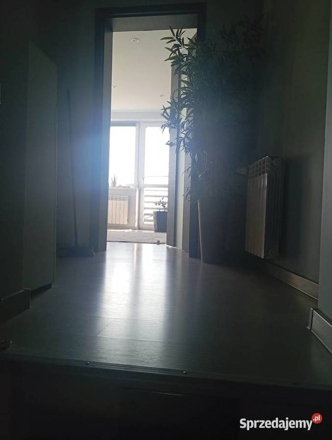 Duży dom w Lubieniu PKP duże budynki gospodarcze łódzkie Lubień