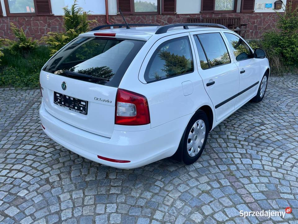 Skoda Octavia kombi 2012 12 tsi 105KM Octavia Wałbrzych