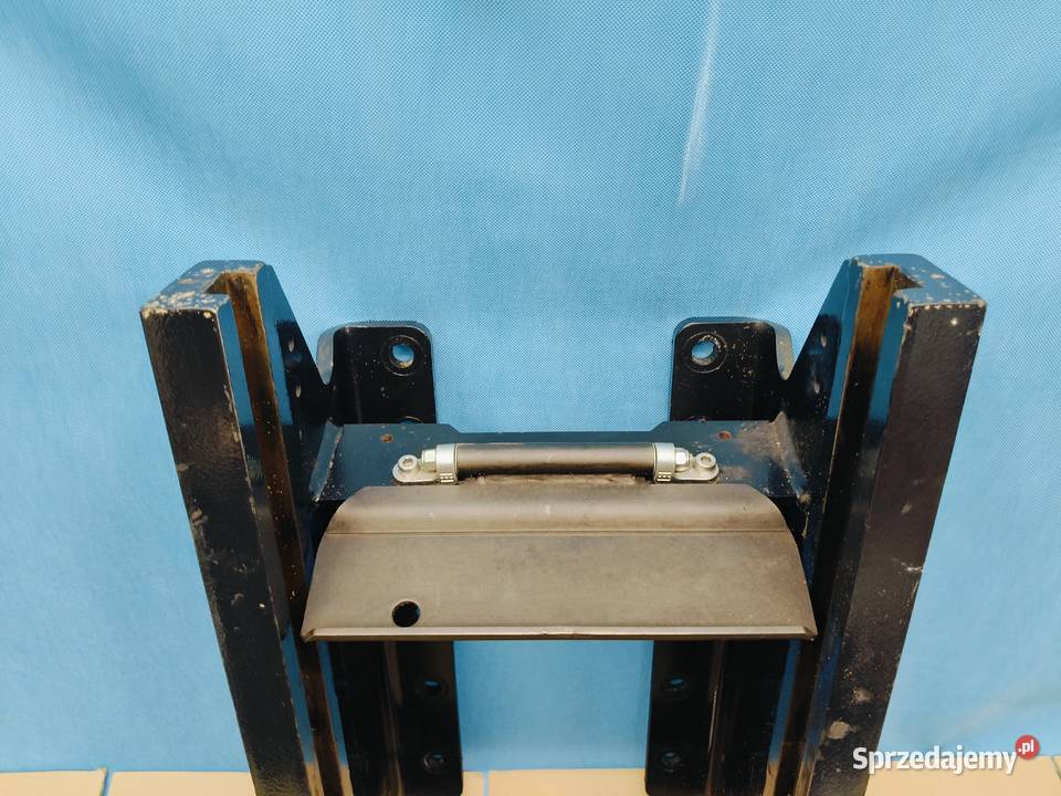 Deutz Fahr 5 model 5115 20r 1923 mth Szyna Zawieszenie Stalewo