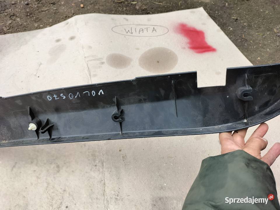 VOLVO V70 S80 RAMKA LISTWA OSŁONA KLAPY Osłony i zaślepki Osłony i zaślepki sprzedam