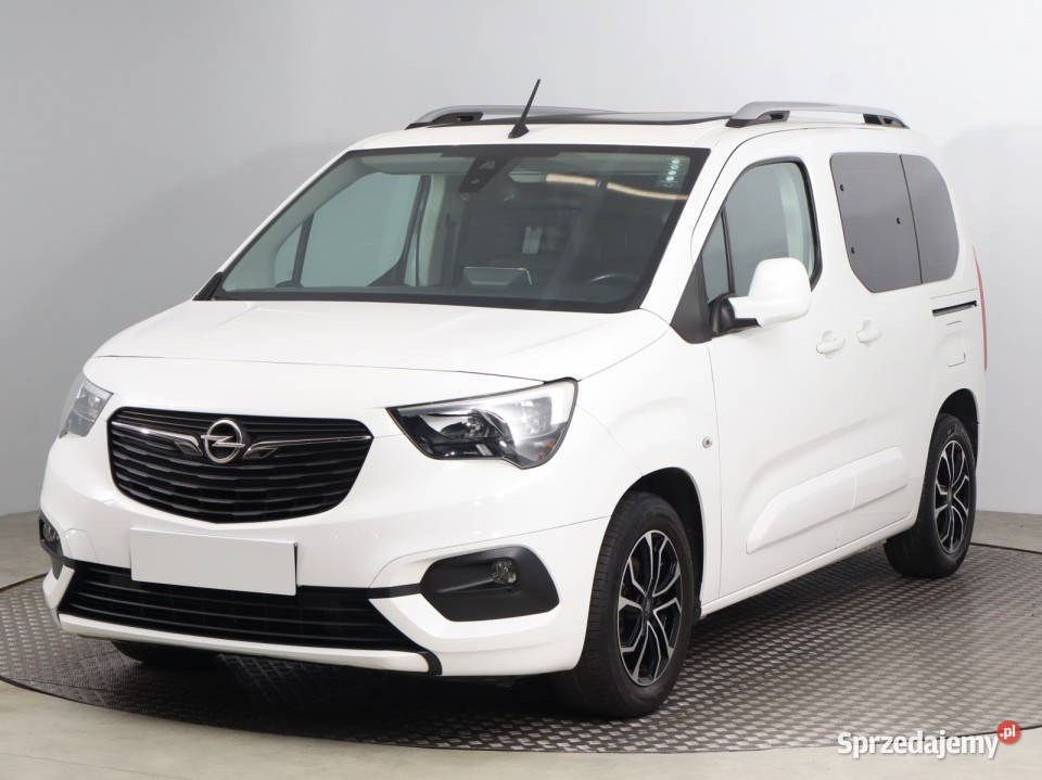 Opel Combo 12 Turbo radio Bielany Wrocławskie sprzedam