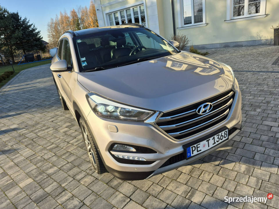 Hyundai Tucson 17crd xenon automat kamera navi automatyczna Drelów sprzedam