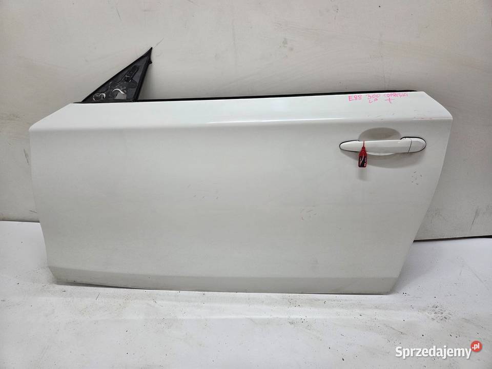 DRZWI LEWE BMW E88 300 Strzyżewice
