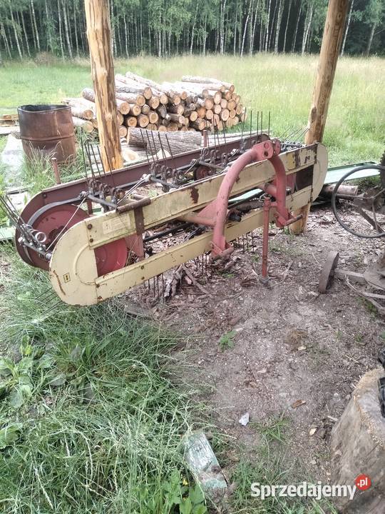Zgrabiarko przewracarka do siana taśmówka Henryków