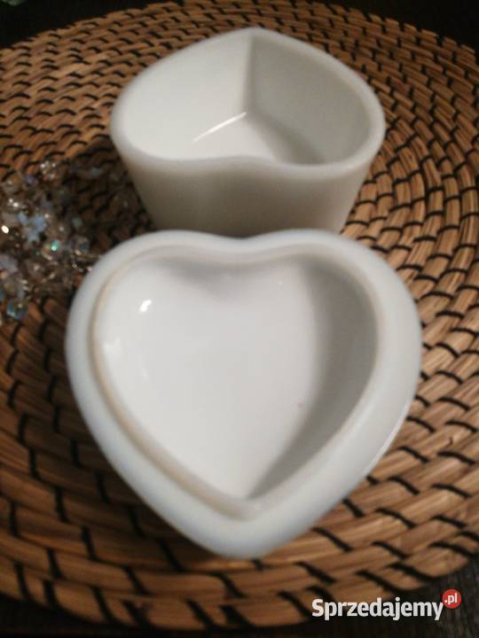 Serce latimmo bombonierka puzderko Porcelana i szkło Choszczno