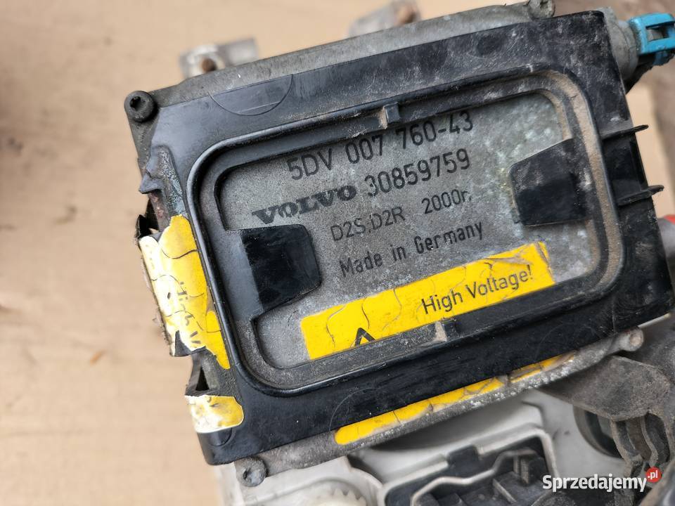 VOLVO S40 V40 XENON KSENON LAMPA PRZÓD PRZEDNIA