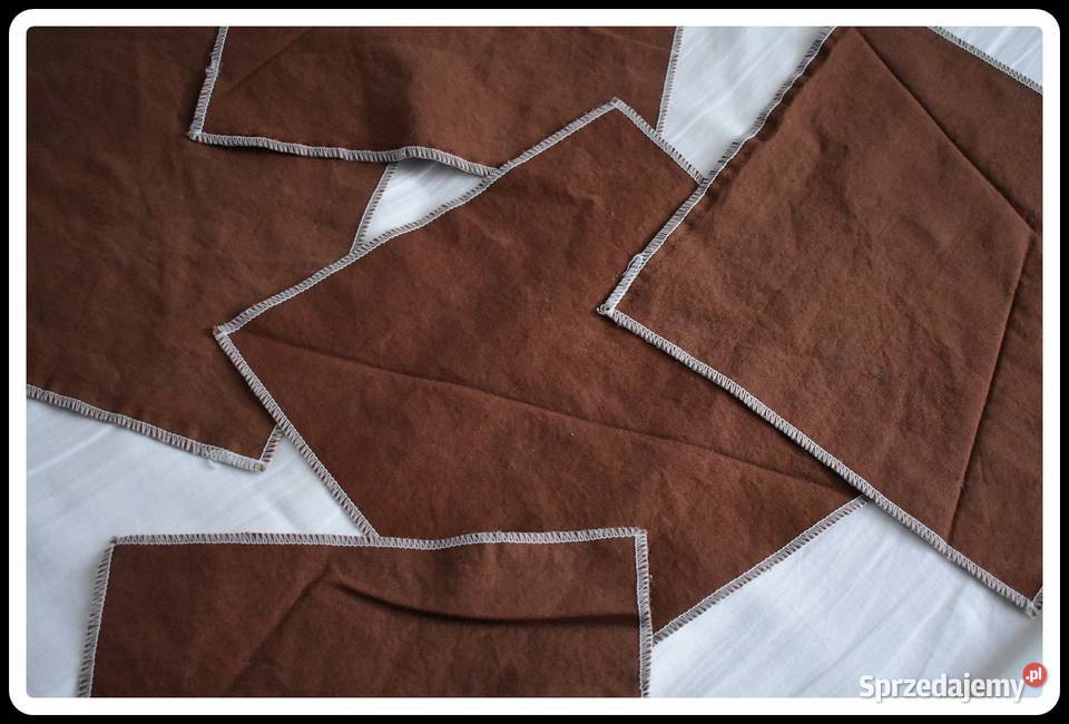 Zestaw 5 brązowych serwetek 25 x 25 Płock