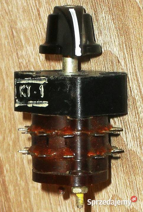 Przełącznik obrotowy 5 pozycyjny P2G3 5P2N