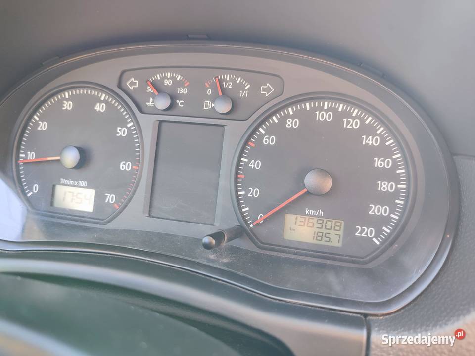 VOLKSWAGEN POLO bezwypadkowy POLSKI SALON 2 Niewiatrowice