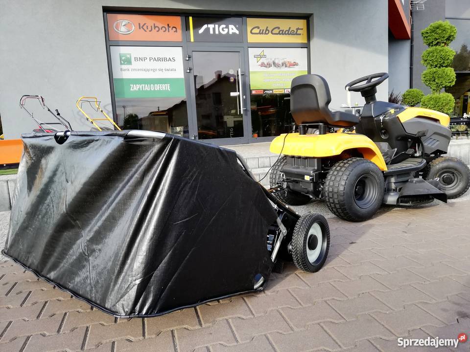 Najtańszy nowy traktor kosiarka z zamiatarką Kobiele Wielkie