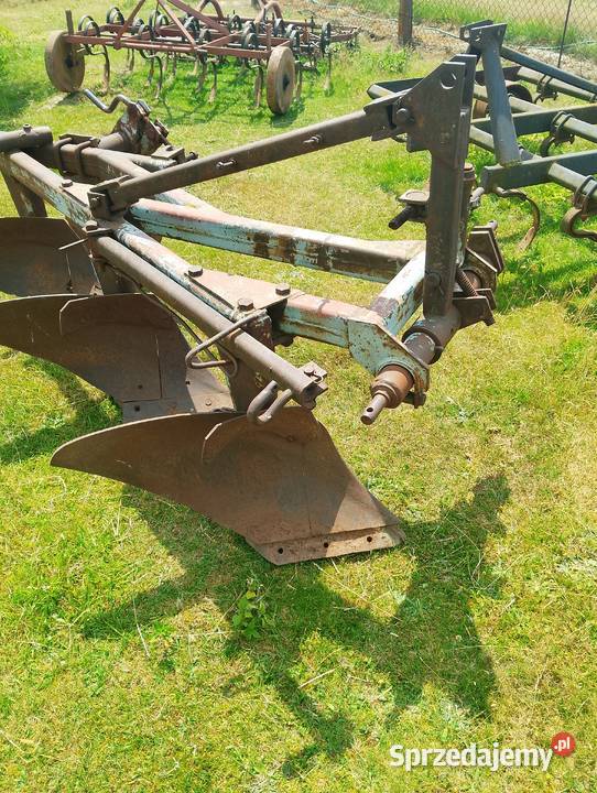 Pług 3 skibowy grudziądzki śląskie Miedźno