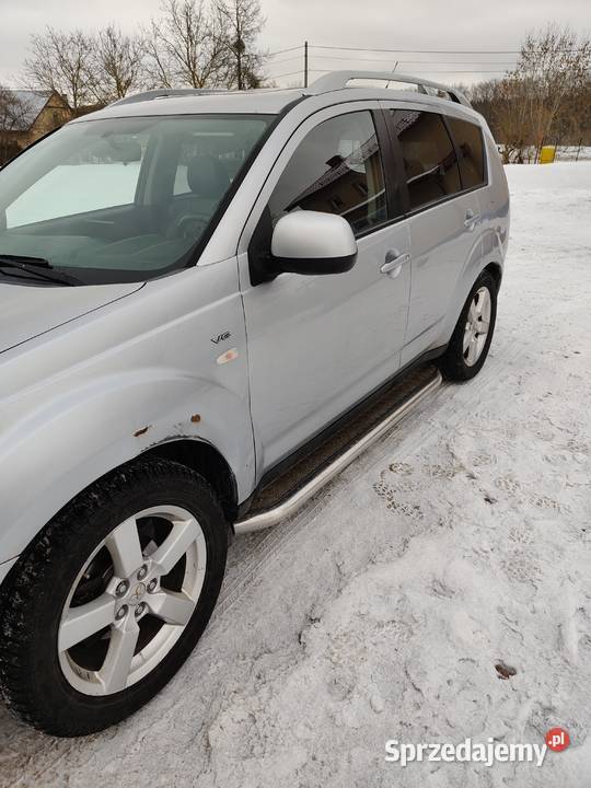 Mitsubishi Outlander 2008 235000km Buszkowy