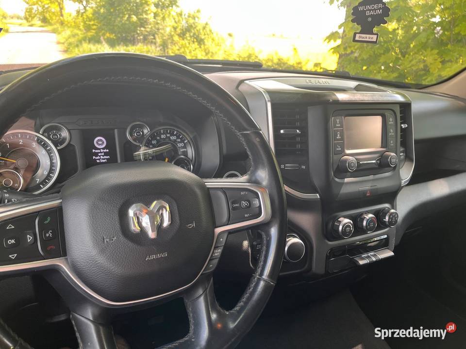 Ram 1500 36 v6 4x4 2019r zarejestrowany Ślesin
