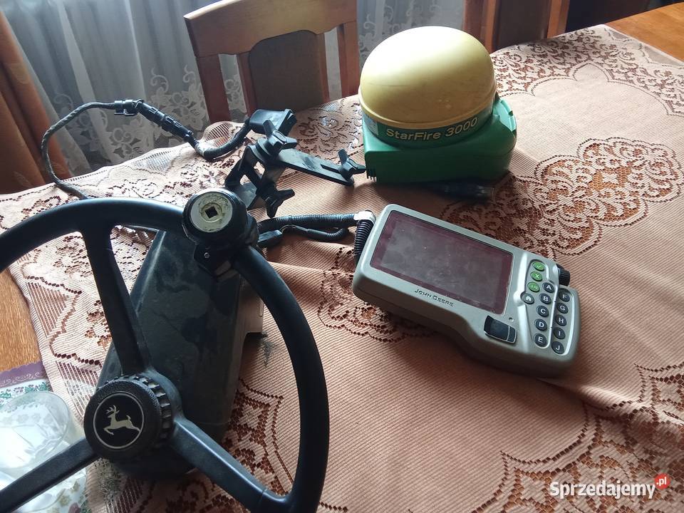 Sprzedam dwie kompletne nawigacje Johe Deere Części i osprzęt rolniczy Rossocha
