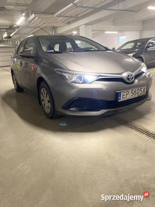 Toyota auris kombi Auris Piotrków Trybunalski