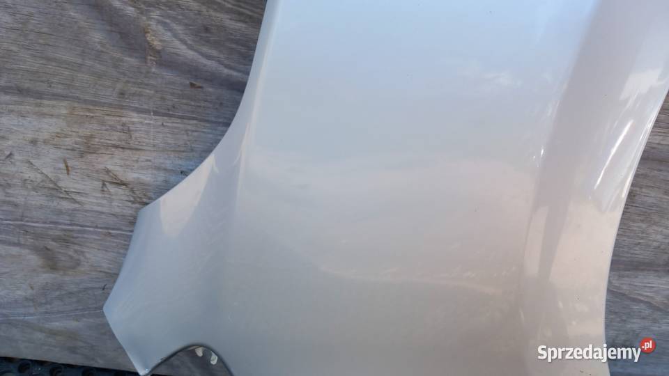 OPEL ASTRA J LIFT BŁOTNIK PRZÓD PRAWY Z157