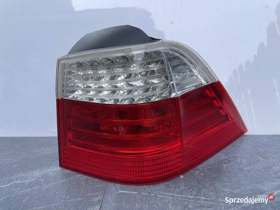 BMW E60 E61 PRAWA LAMPA TYŁ KOMBI prawe Ostroróg