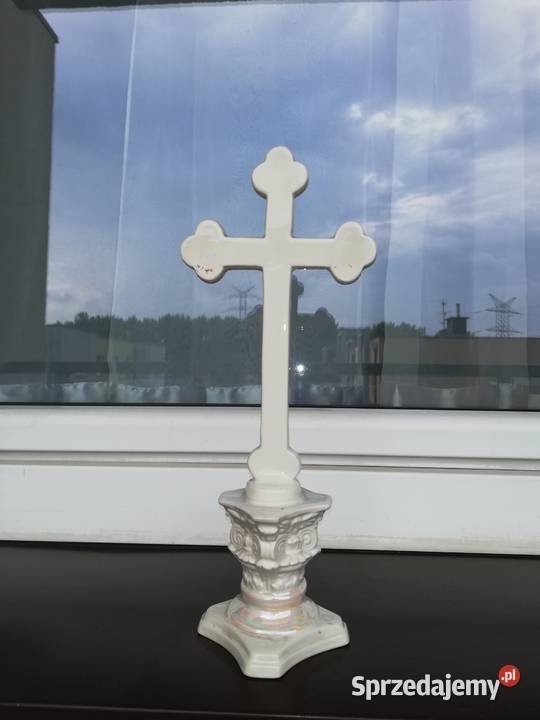 Stary krucyfiks stojący porcelanowy 28 Katowice