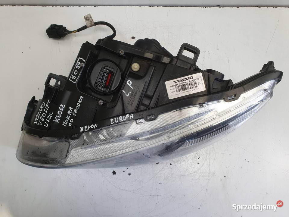 Volvo V60 S60 II LIFT PRZEDNIA lewy przód XENON Chełm
