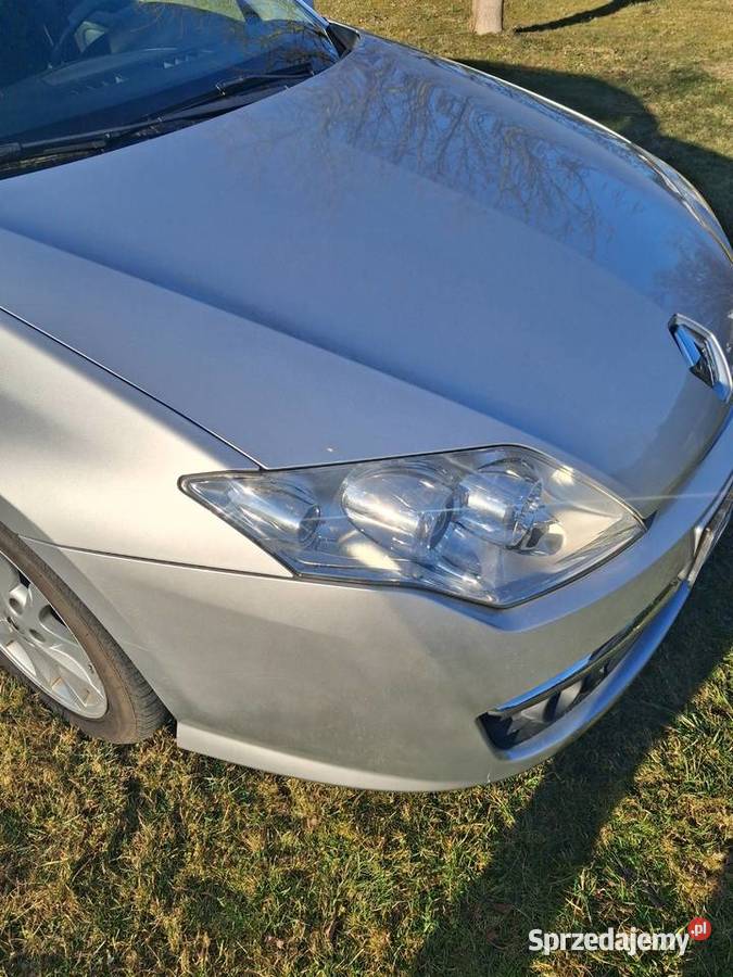 Renault laguna 20 benzyna 144 nieuszkodzony