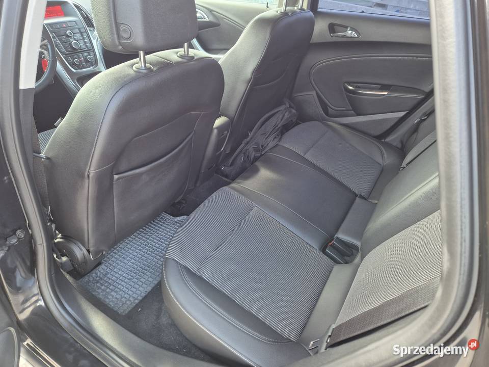 Opel astra j 16 hb 5d cosmo163tkm MP3 Astra Bełchatów sprzedam