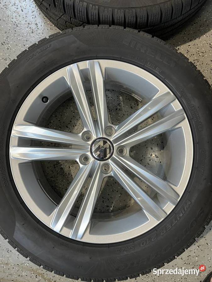 Oryginalne koła zimowe FELGI 18 VW Tiguan II Wrocław