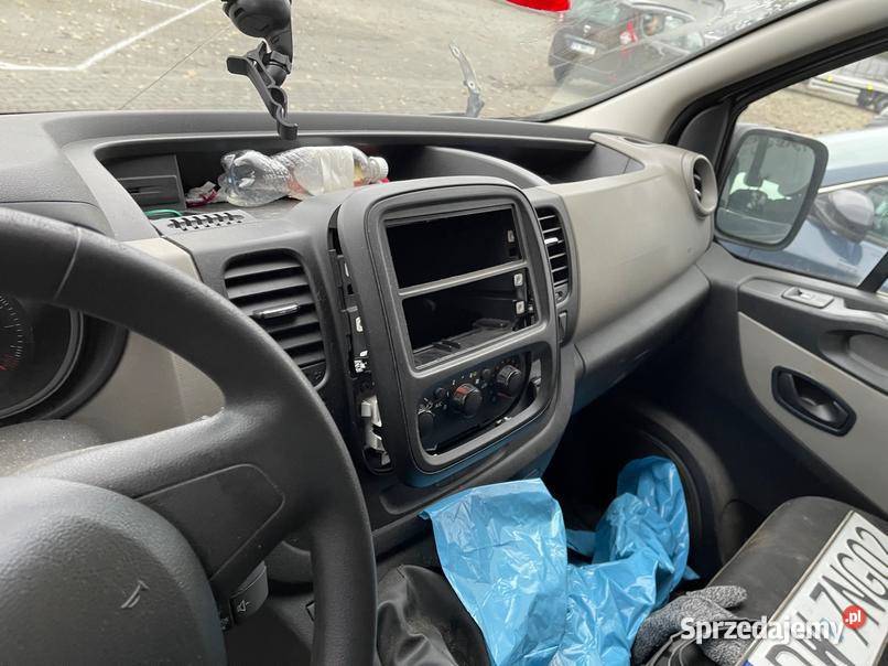 RENAULT TRAFIC 2017 159800 ccm 125 Warszawa