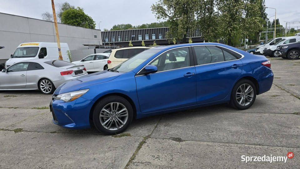 Toyota Camry SE niski przebieg 46000 automat Camry Szczecin