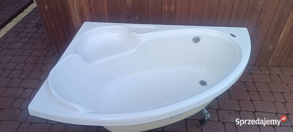 Wanna narożna z obudową Wanny podkarpackie Skopanie