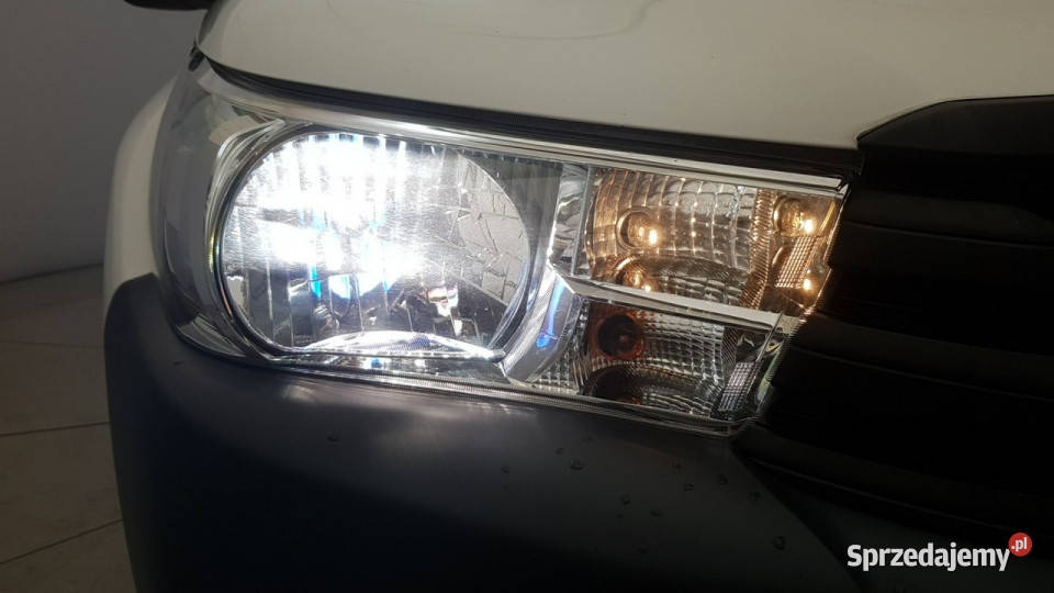Toyota Hilux 24 D4D Double Cab DLX 4X4 Z 4/5 Warszawa