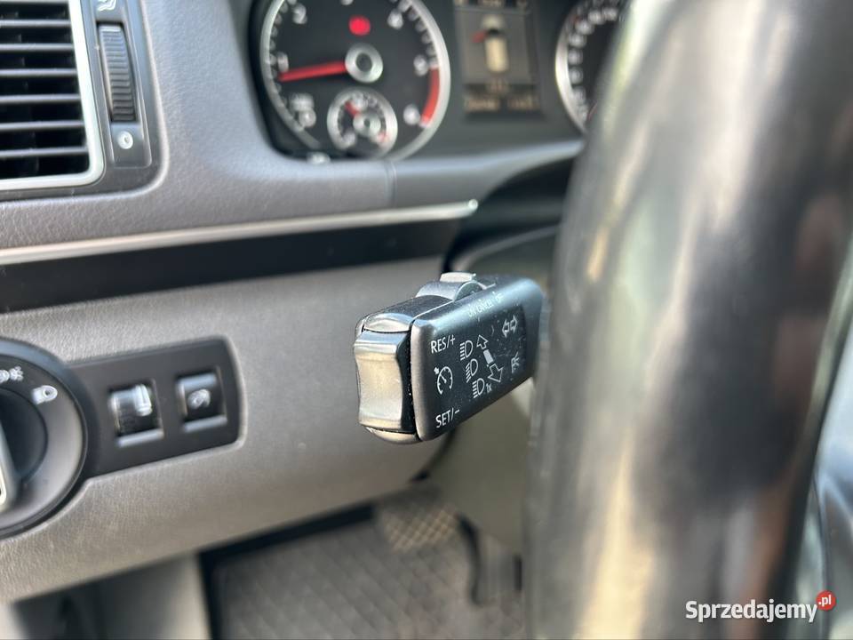 Volkswagen Touran Highline 16TDI DSG wielofunkcyjna kierownica Toruń