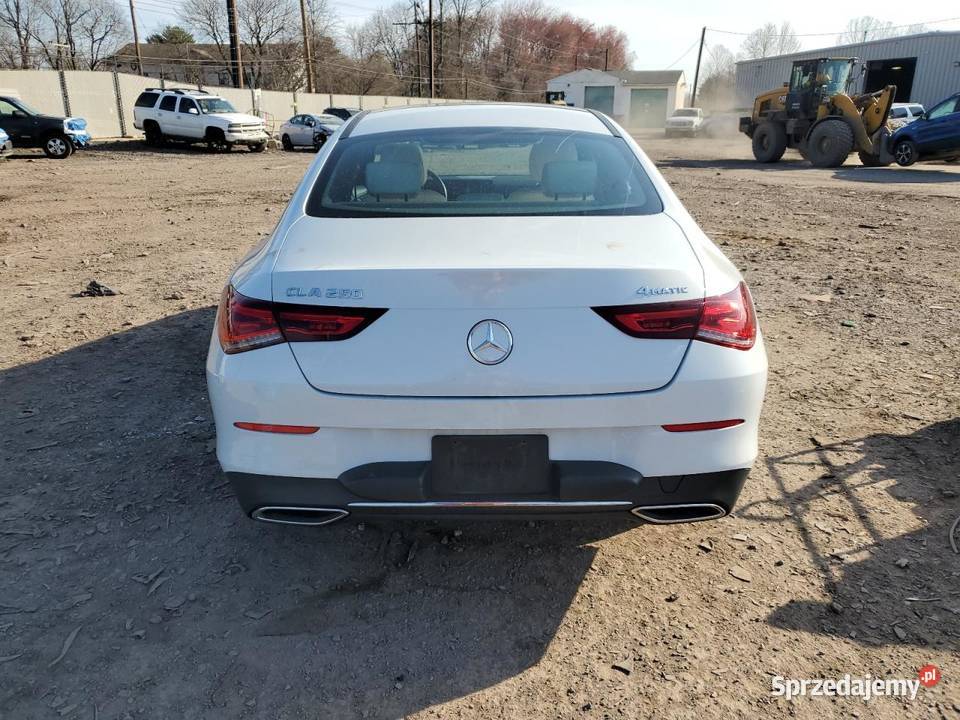 2023 MERCEDESBENZ CLA 250 4MATIC Częstochowa
