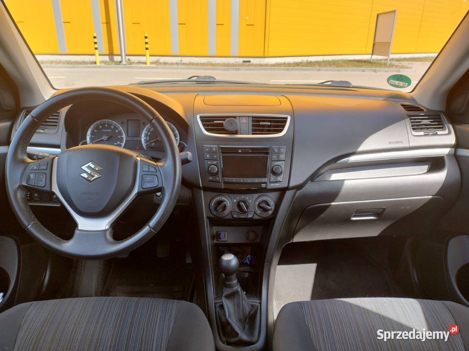 Suzuki Swift 12 2015 5d dolnośląskie Wrocław