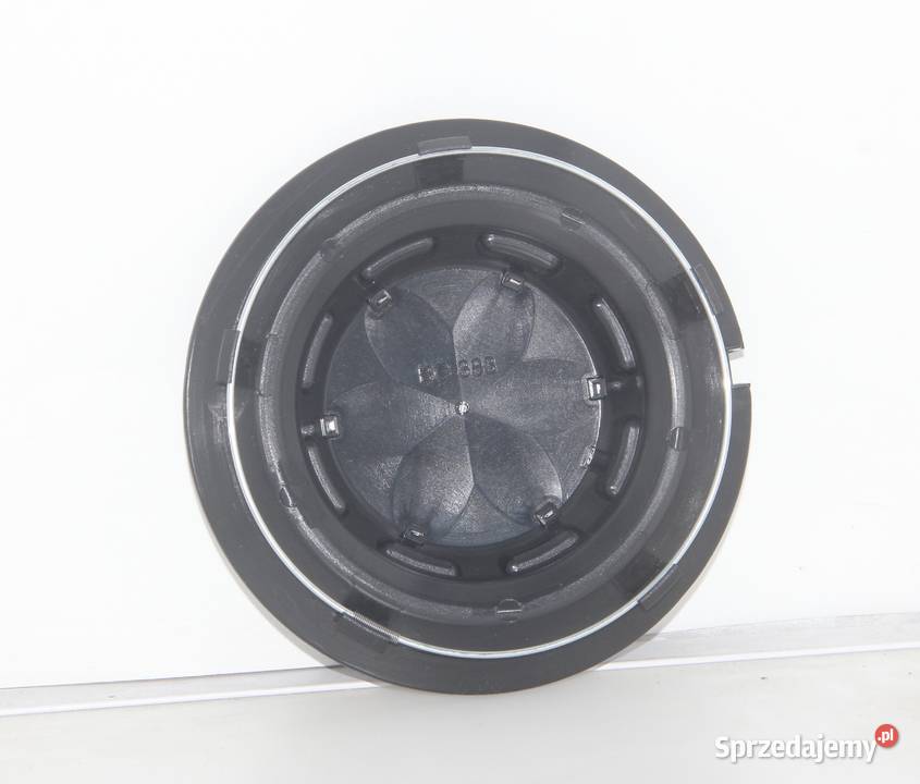 Dekielek Mercedes Benz BC383 147mm Poznań