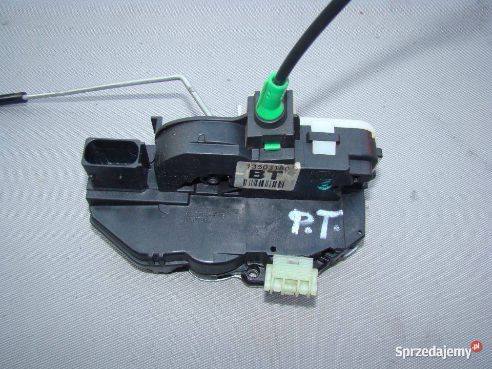 OPEL INSIGNIA ZAMEK DRZWI PRAWYCH TYLNYCH PRAWY Parcice sprzedam