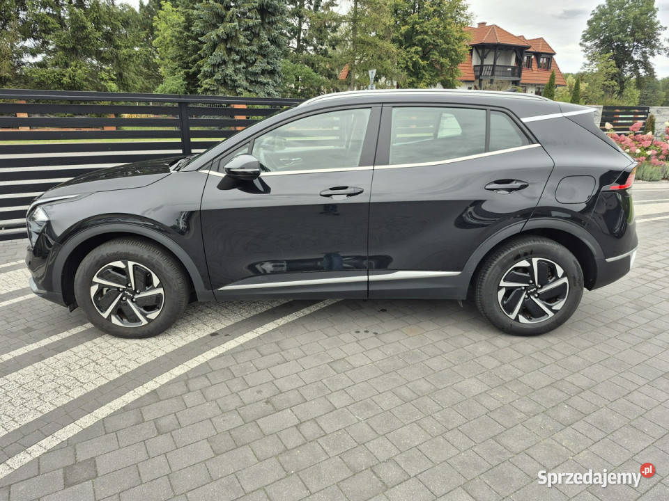 Kia Sportage kamera navi 16 HYBRID 26 V 2021 światła LED Sportage Drelów
