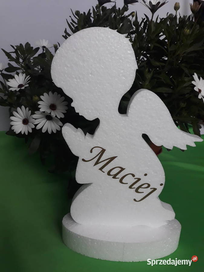 Aniołek klęczący z imieniem dekoracja Pierwsza wielkopolskie Dobrzyca