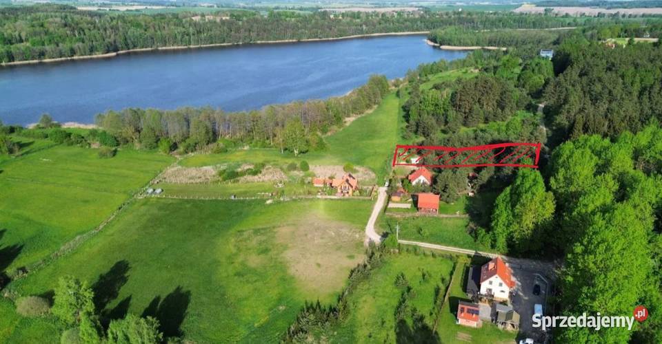 Oaza spokoju na Mazurach z widokiem na jezioro