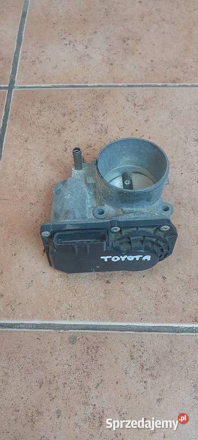 Przepustnica TOYOTA 220300T110 Szczecin