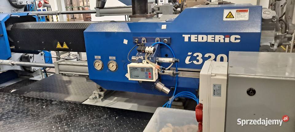Wtryskarka Tederic D450 robot sprzedam